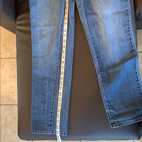 Jeans - Picture 5 of 7